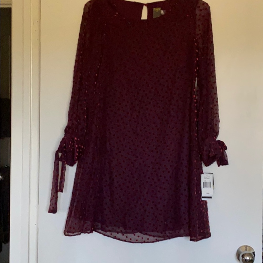 NWT Taylor dress